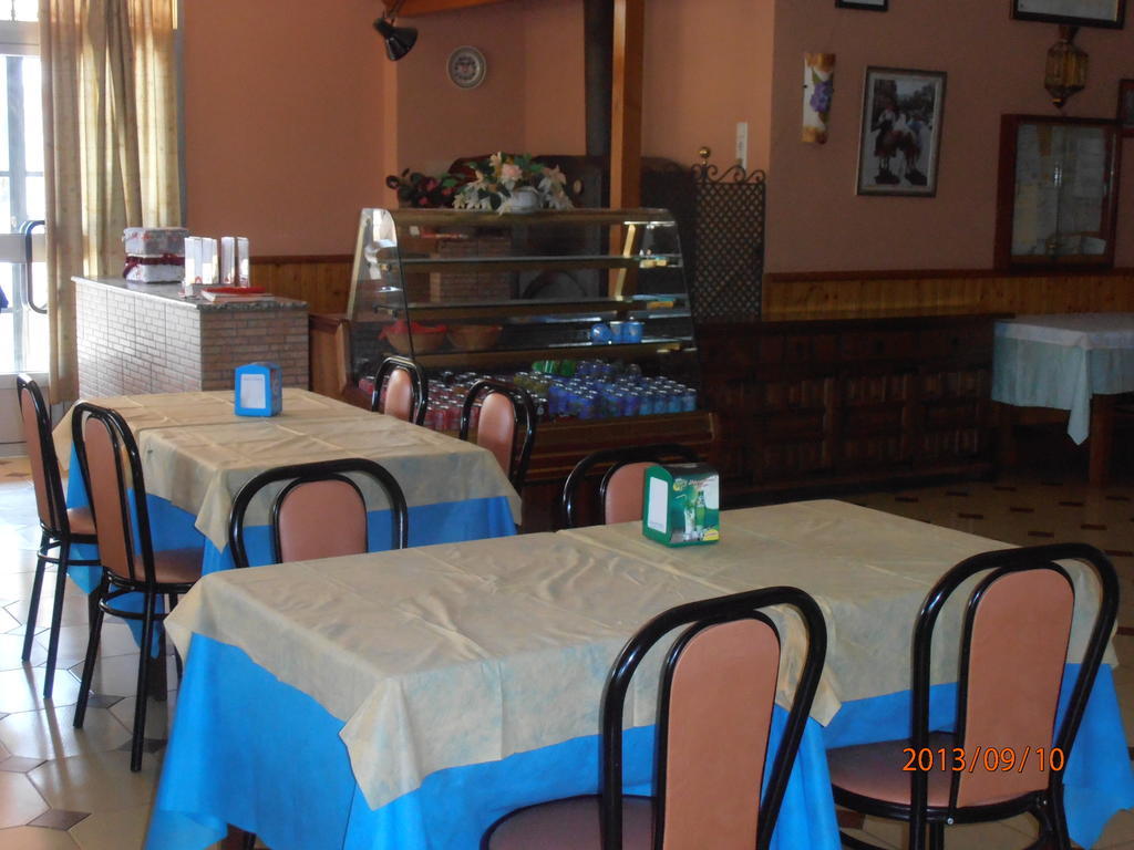 Hostal Restaurante Las Rejas Archidona Exteriör bild