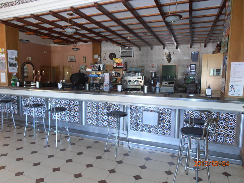 Hostal Restaurante Las Rejas Archidona Exteriör bild